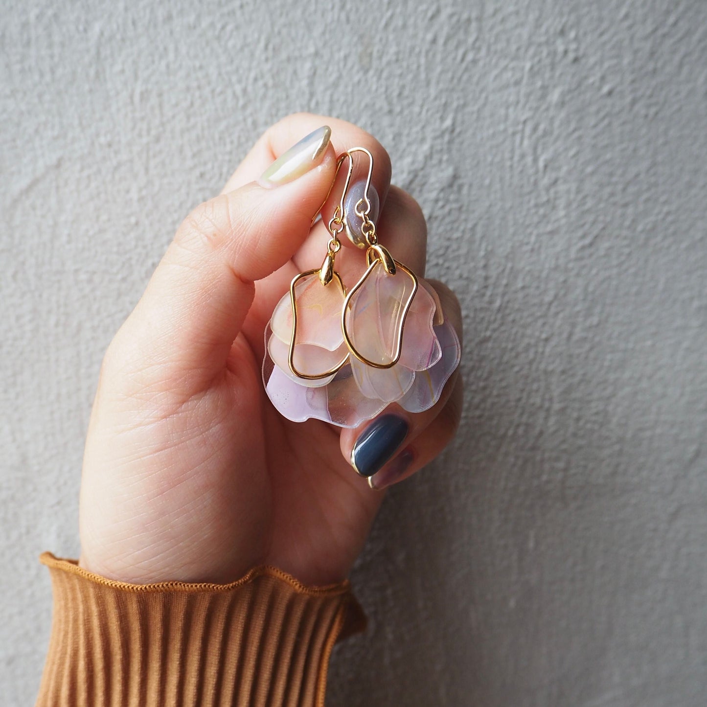 Bloom:Petal:Bright Red