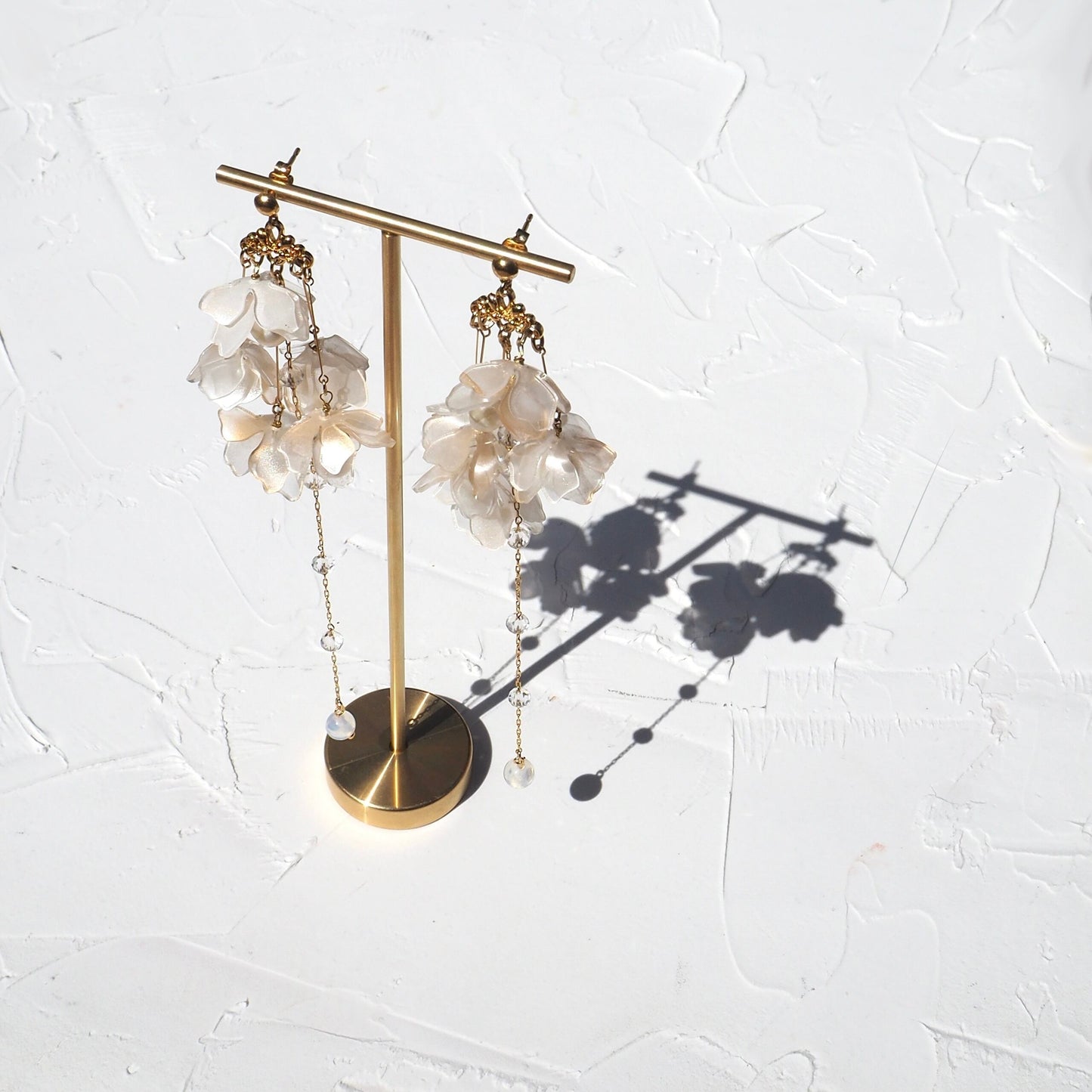 Wedding:Bloom:Chandelier