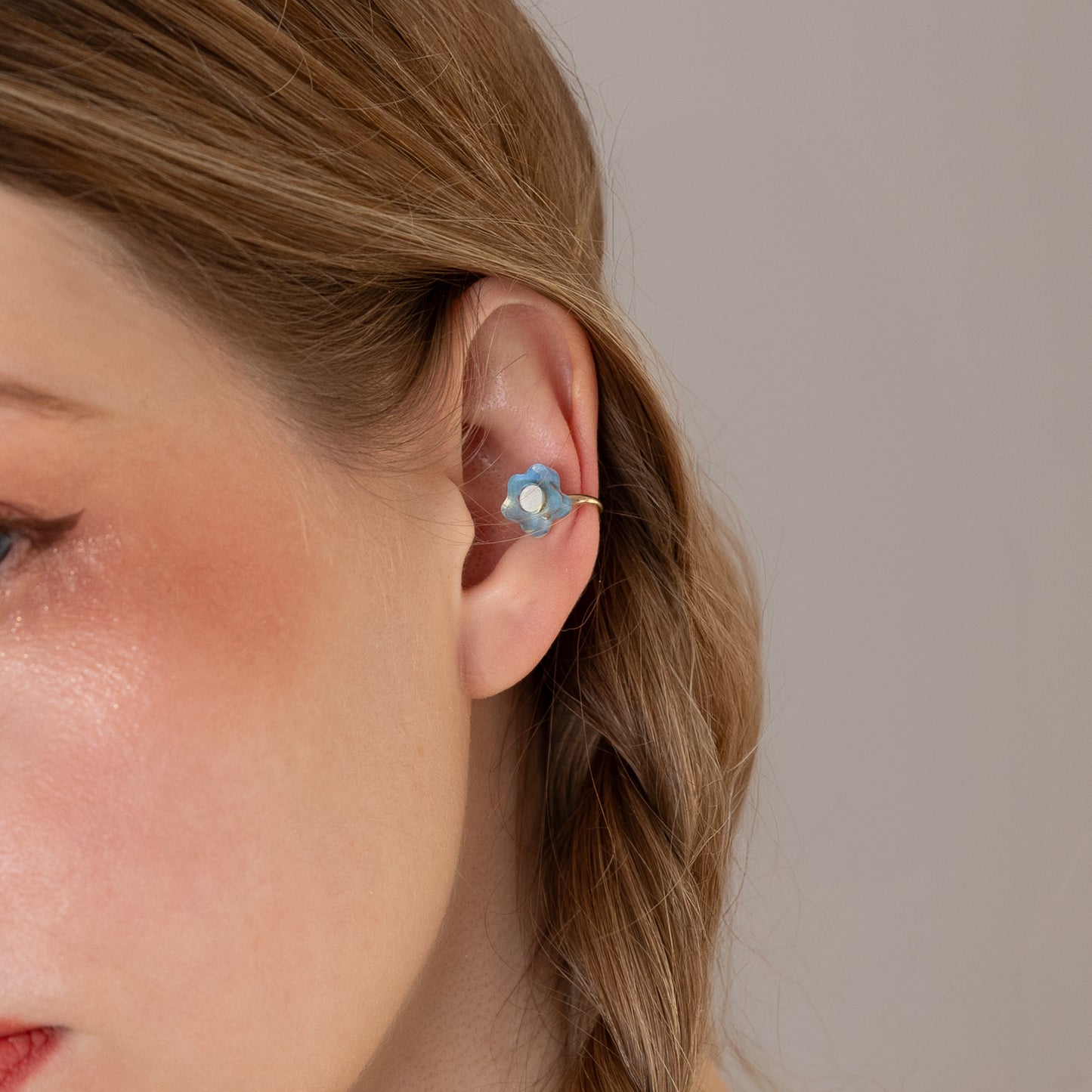 Bloom:Ear cuff