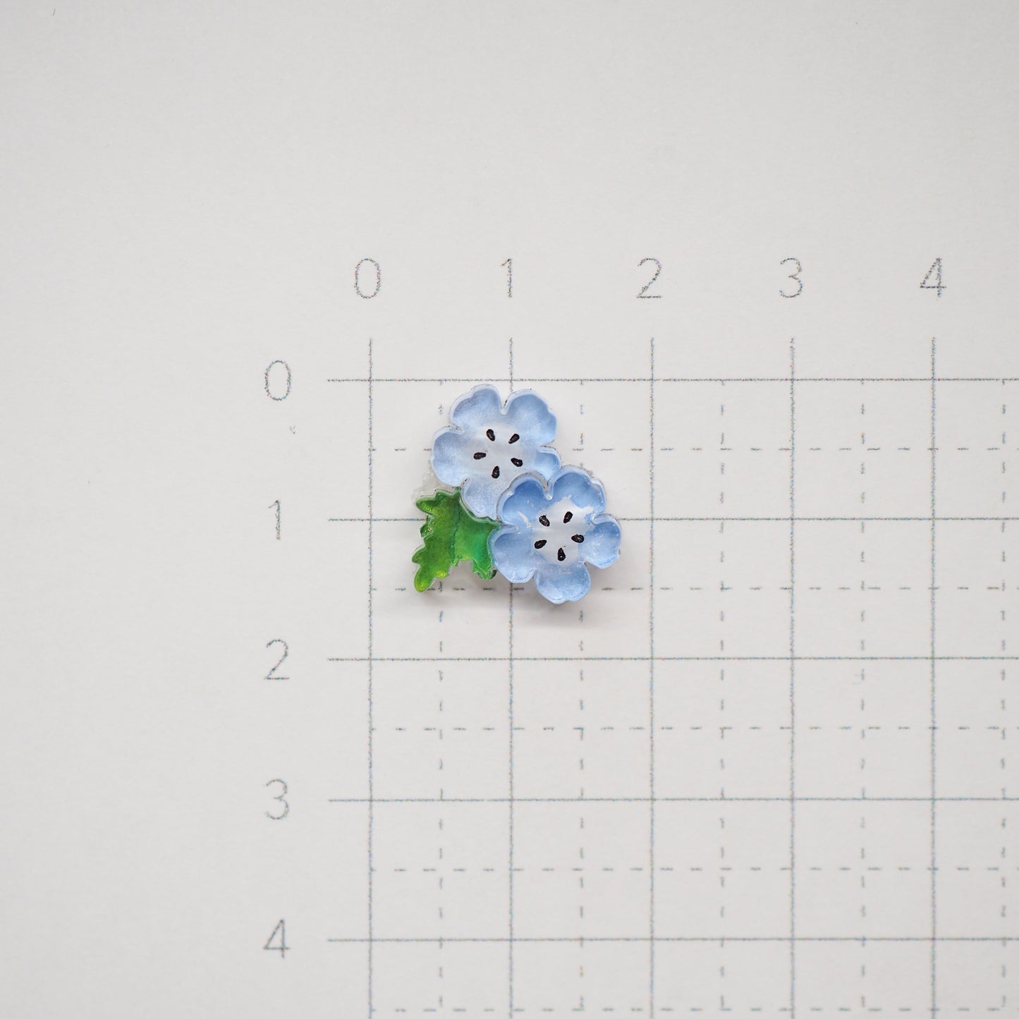 Nemophila:Triple