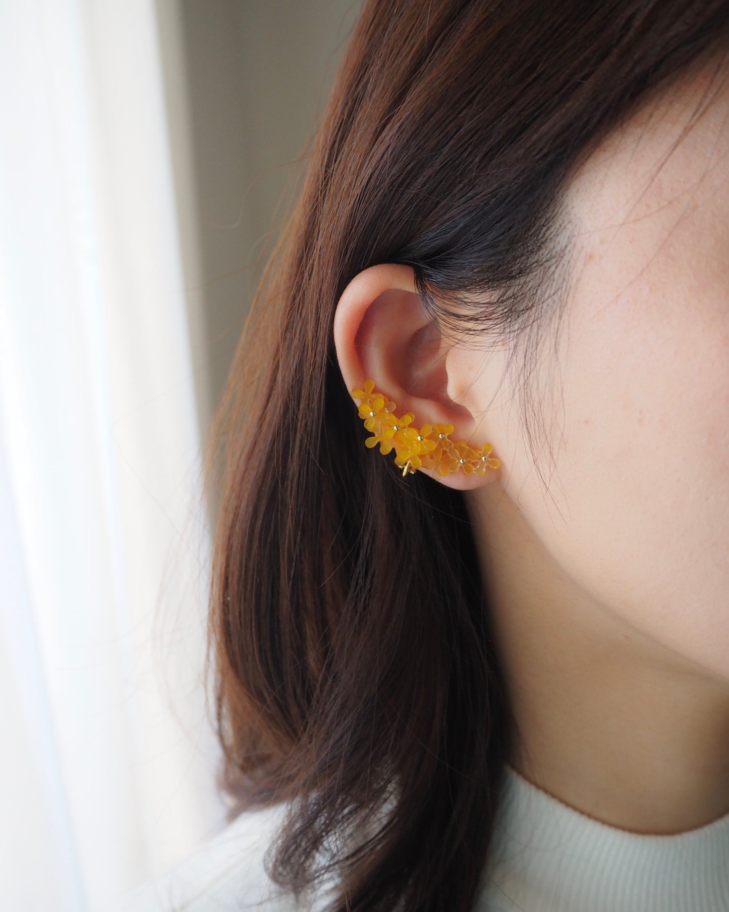 Osmanthus:Ear cuff